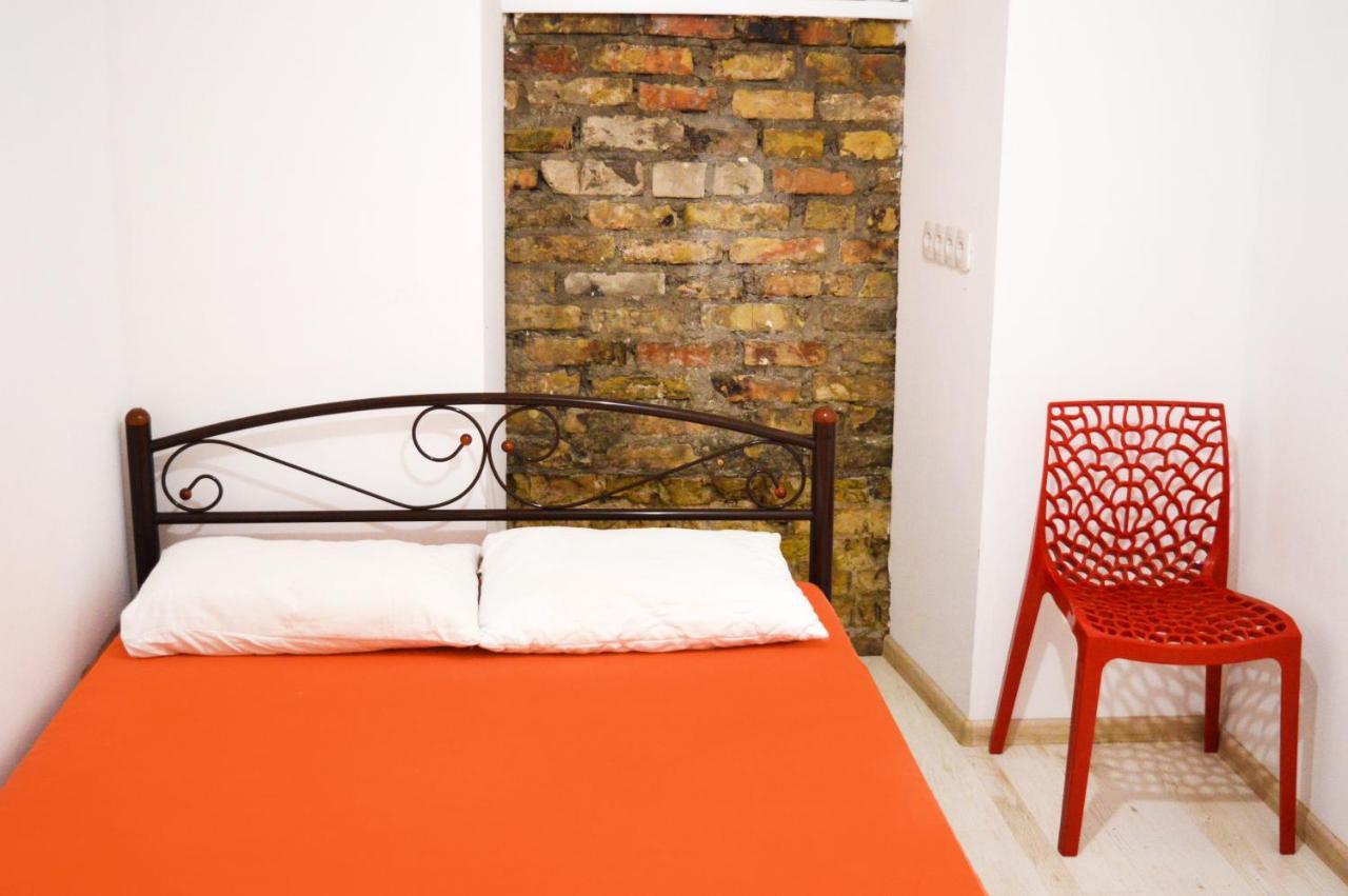 Train Station Hostel *